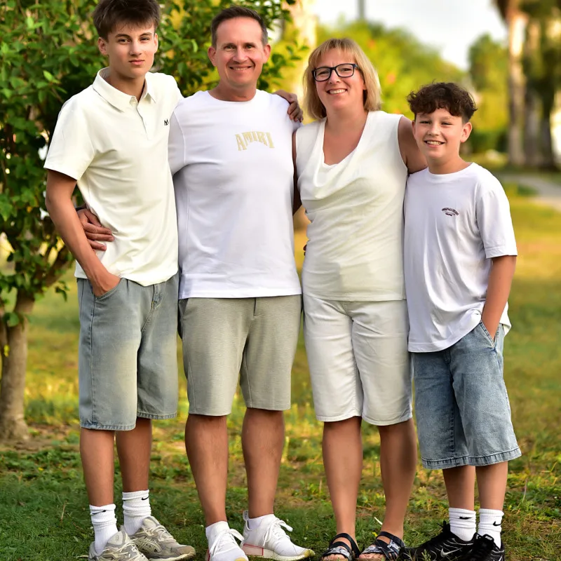 Julia Schultz mit Familie